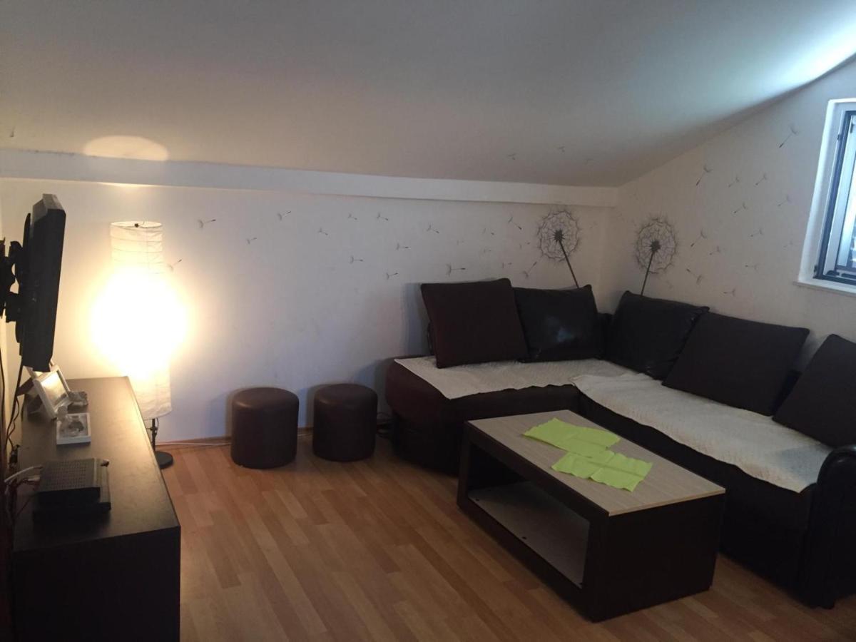 Apartment Julian Kamenari Dış mekan fotoğraf